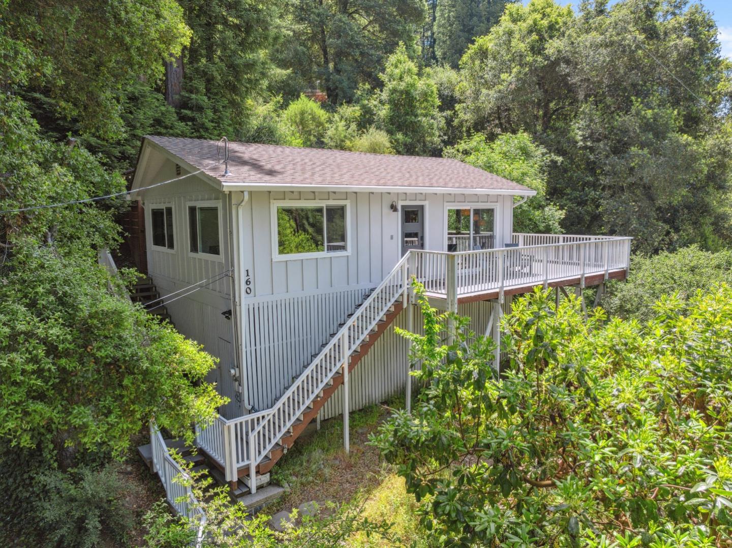 160 Aquila WAY
