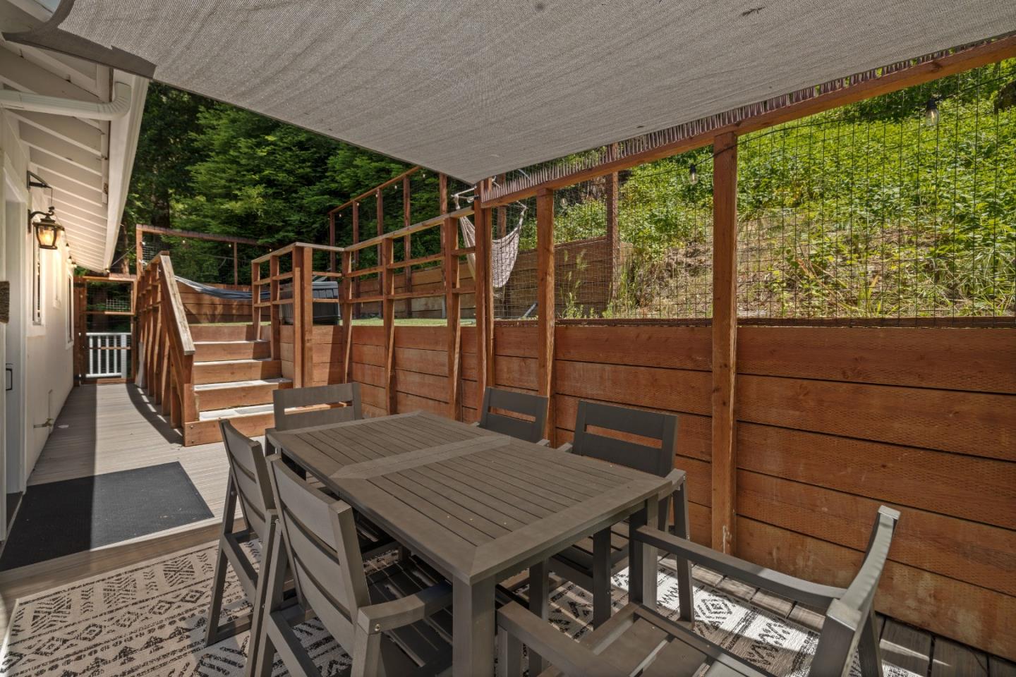 160 Aquila WAY