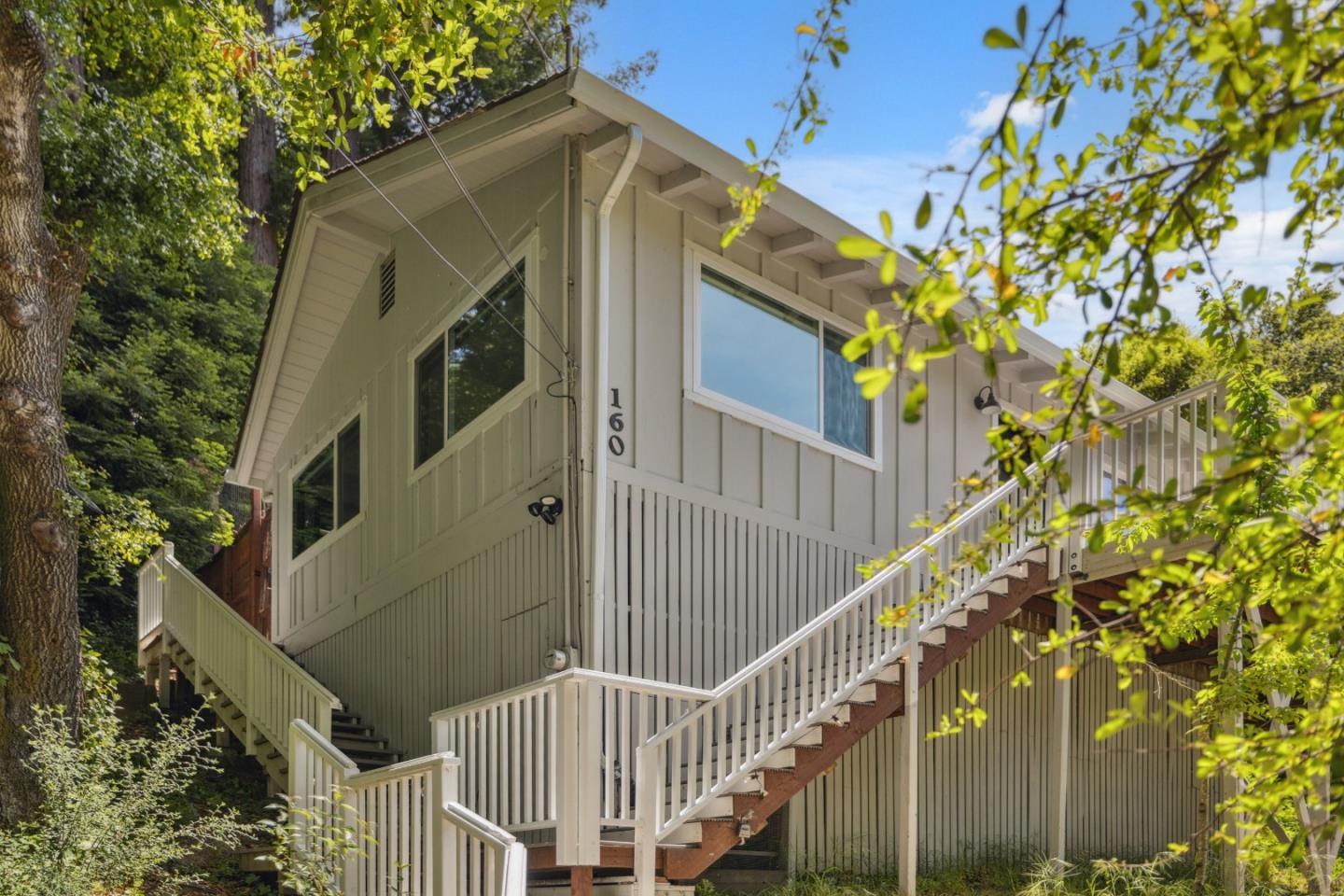 160 Aquila WAY