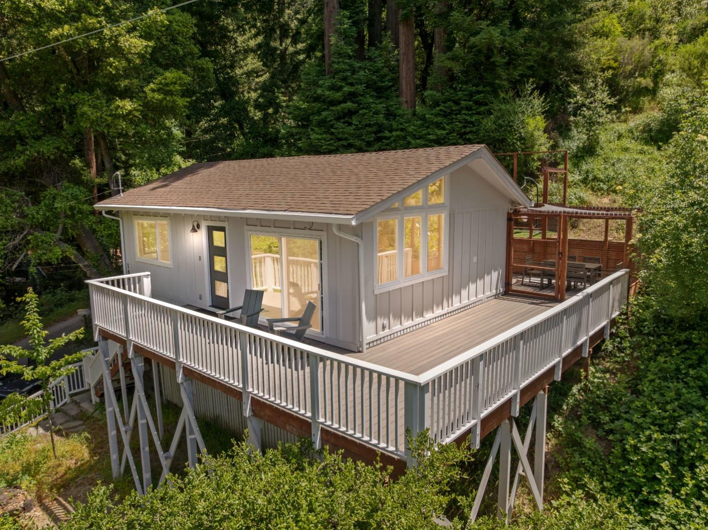 160 Aquila WAY