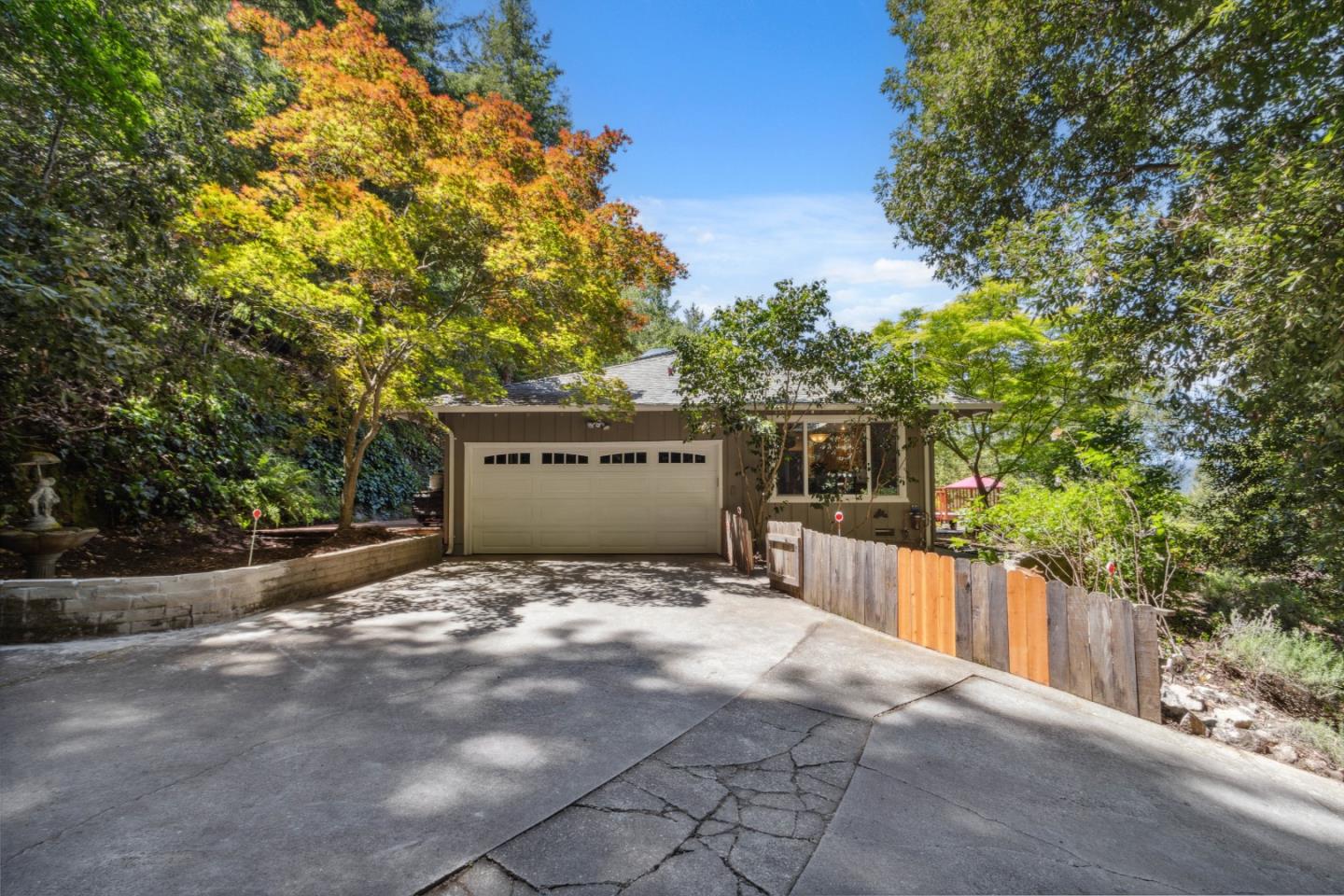 333 Azalea AVE