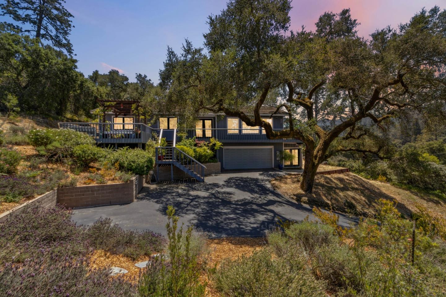 2203 Quail Hollow RD
