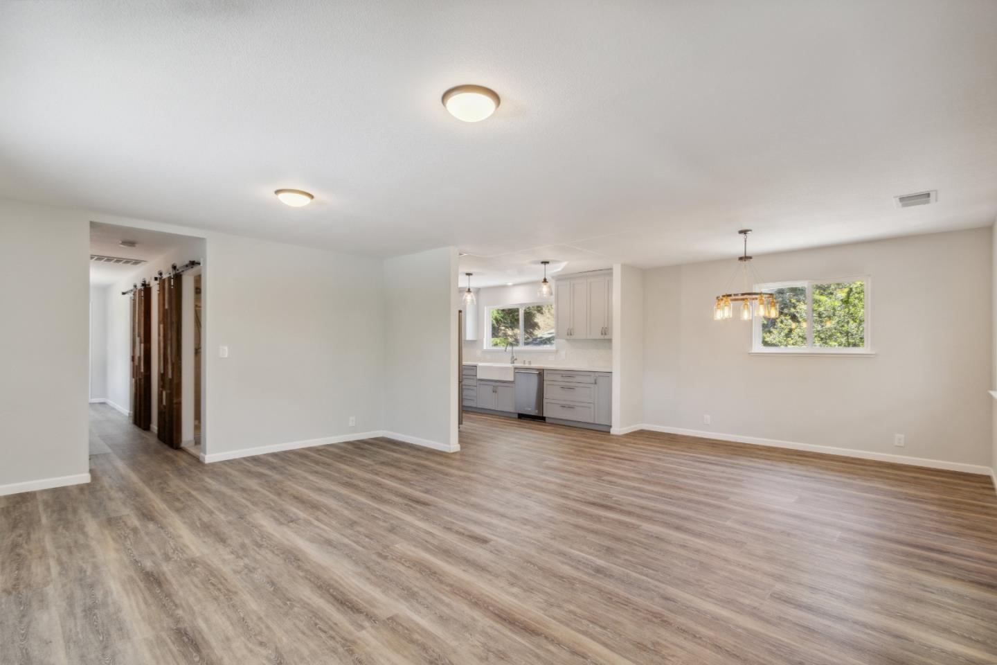 24895 Skyland RD