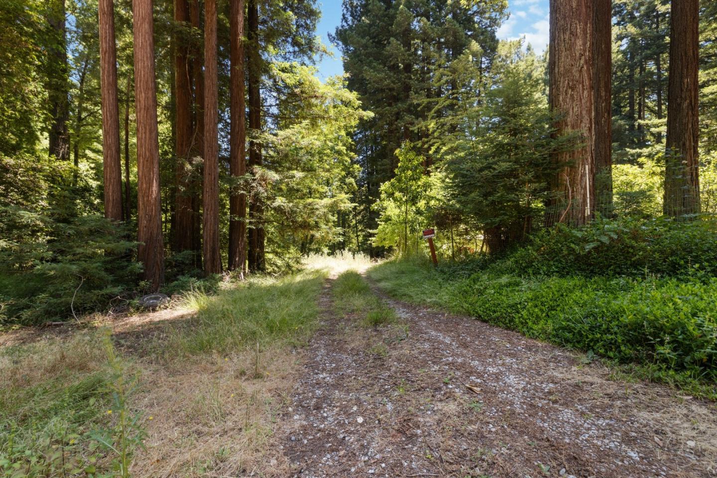 1701 Quarry Road