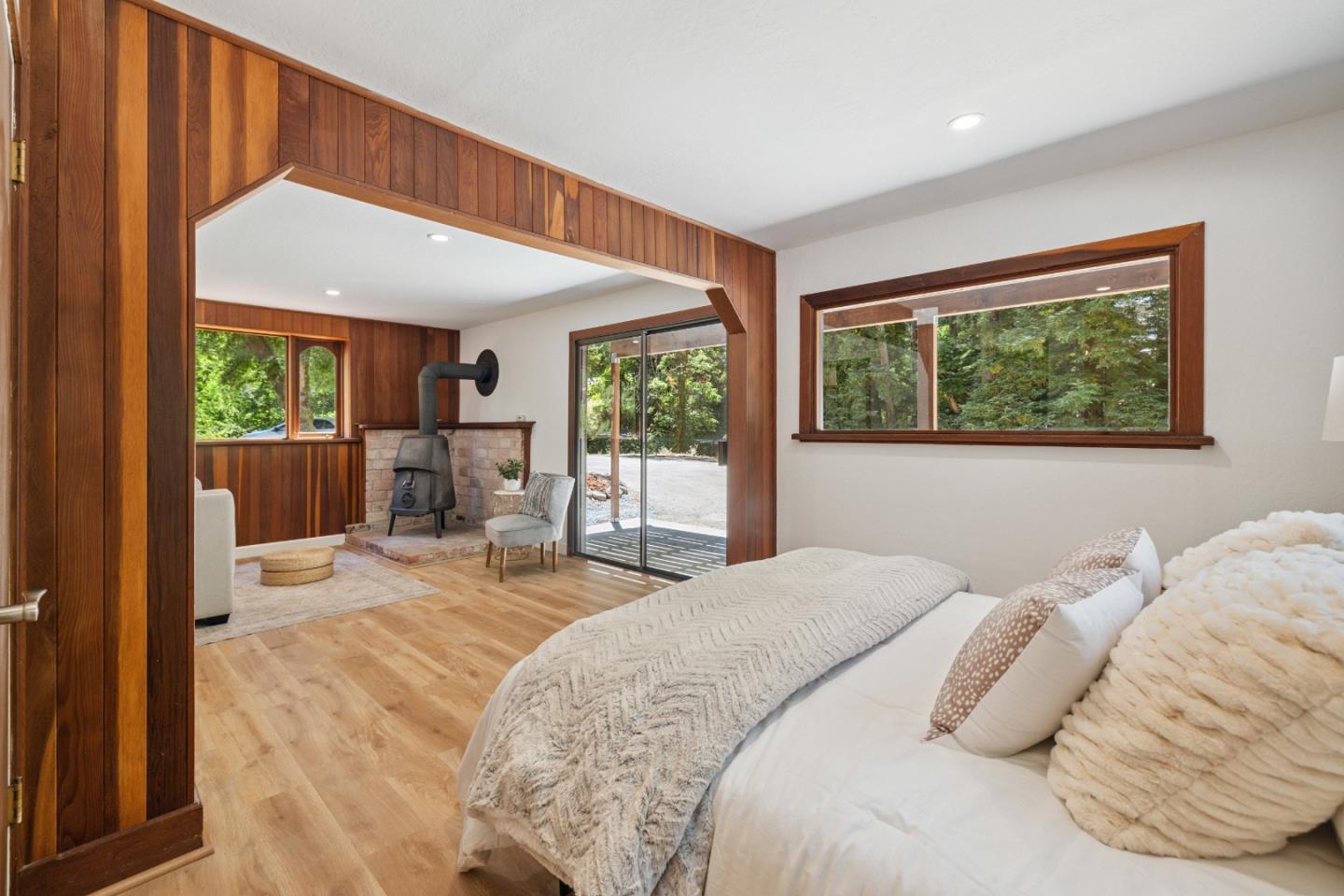 9925 Love Creek Road