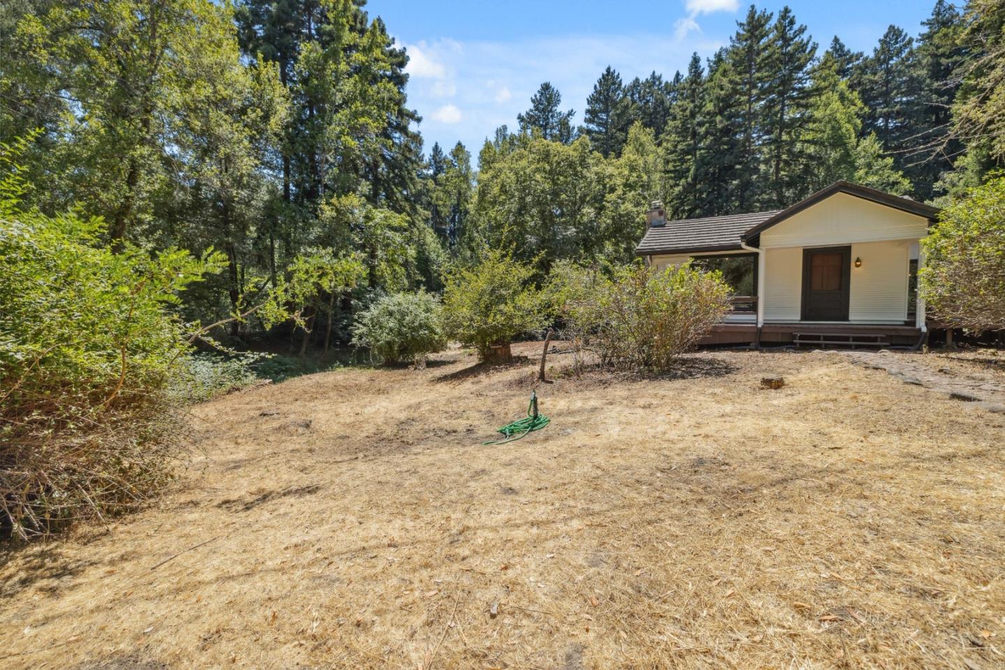 9925 Love Creek Road
