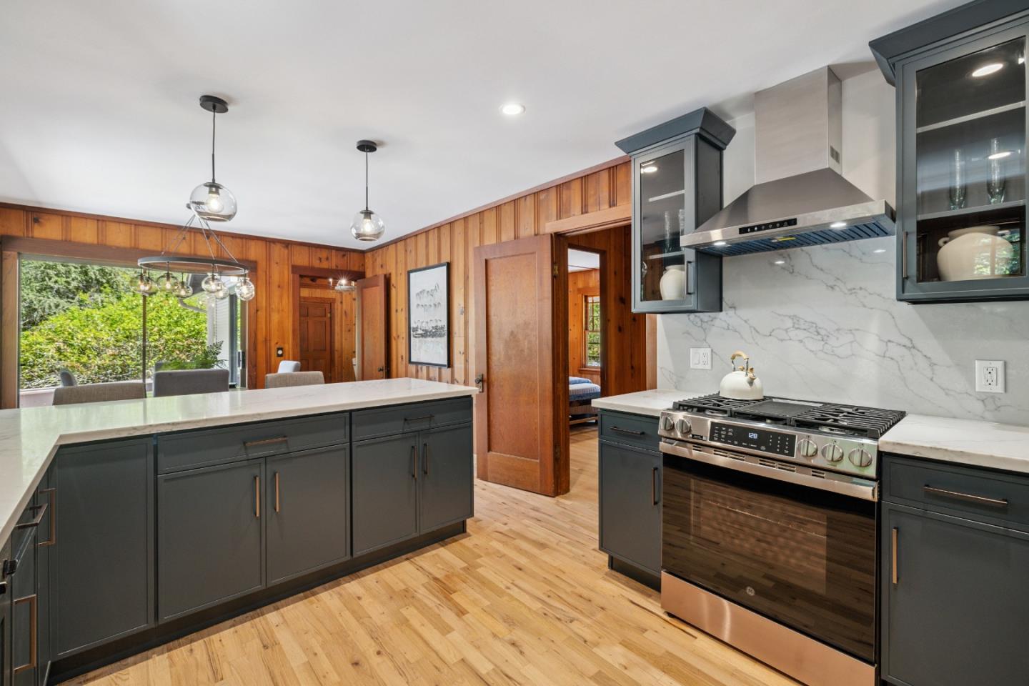9925 Love Creek Road