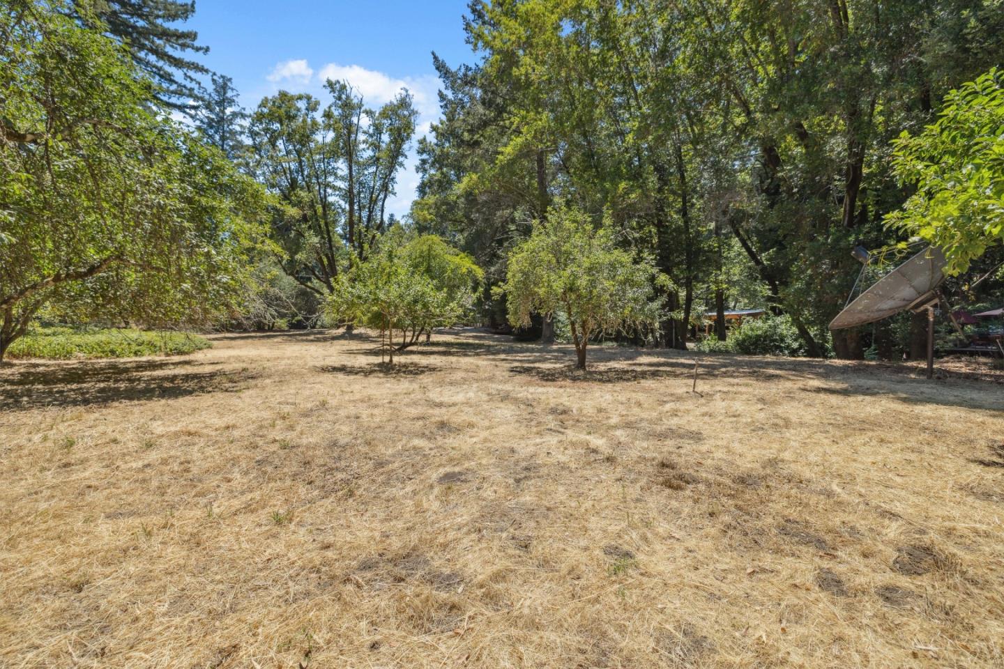 9925 Love Creek Road