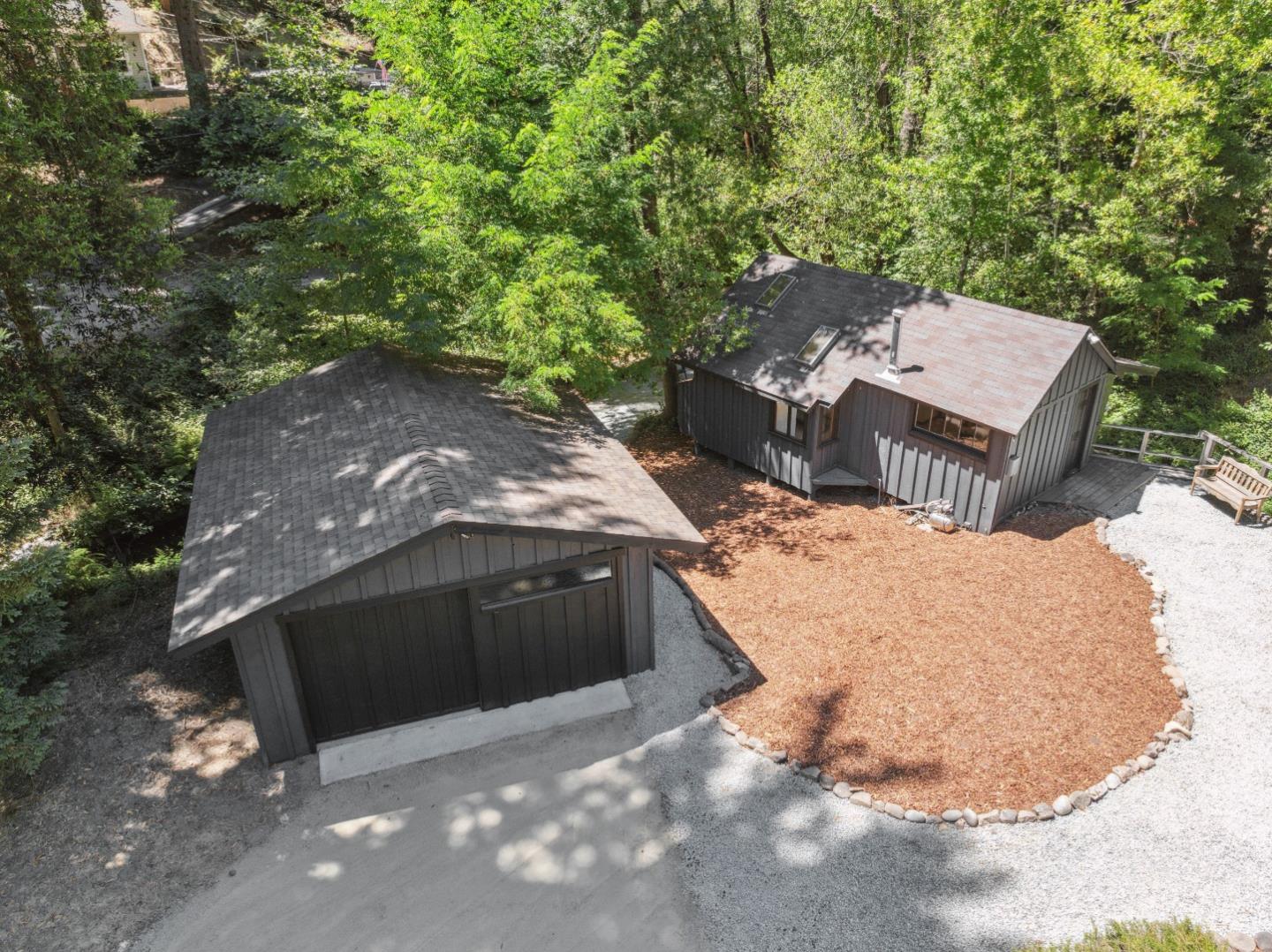 9925 Love Creek Road