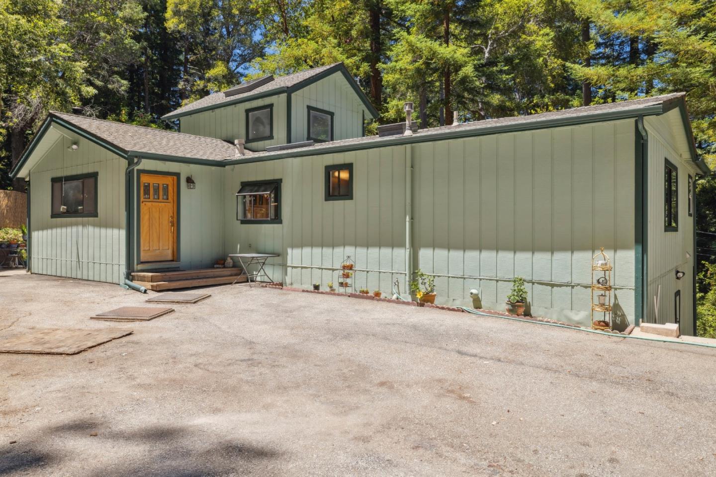 12256 La Lena Street