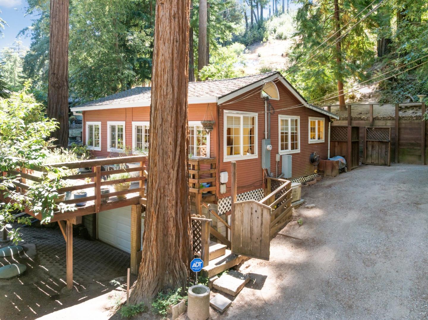 233 Acorn Drive