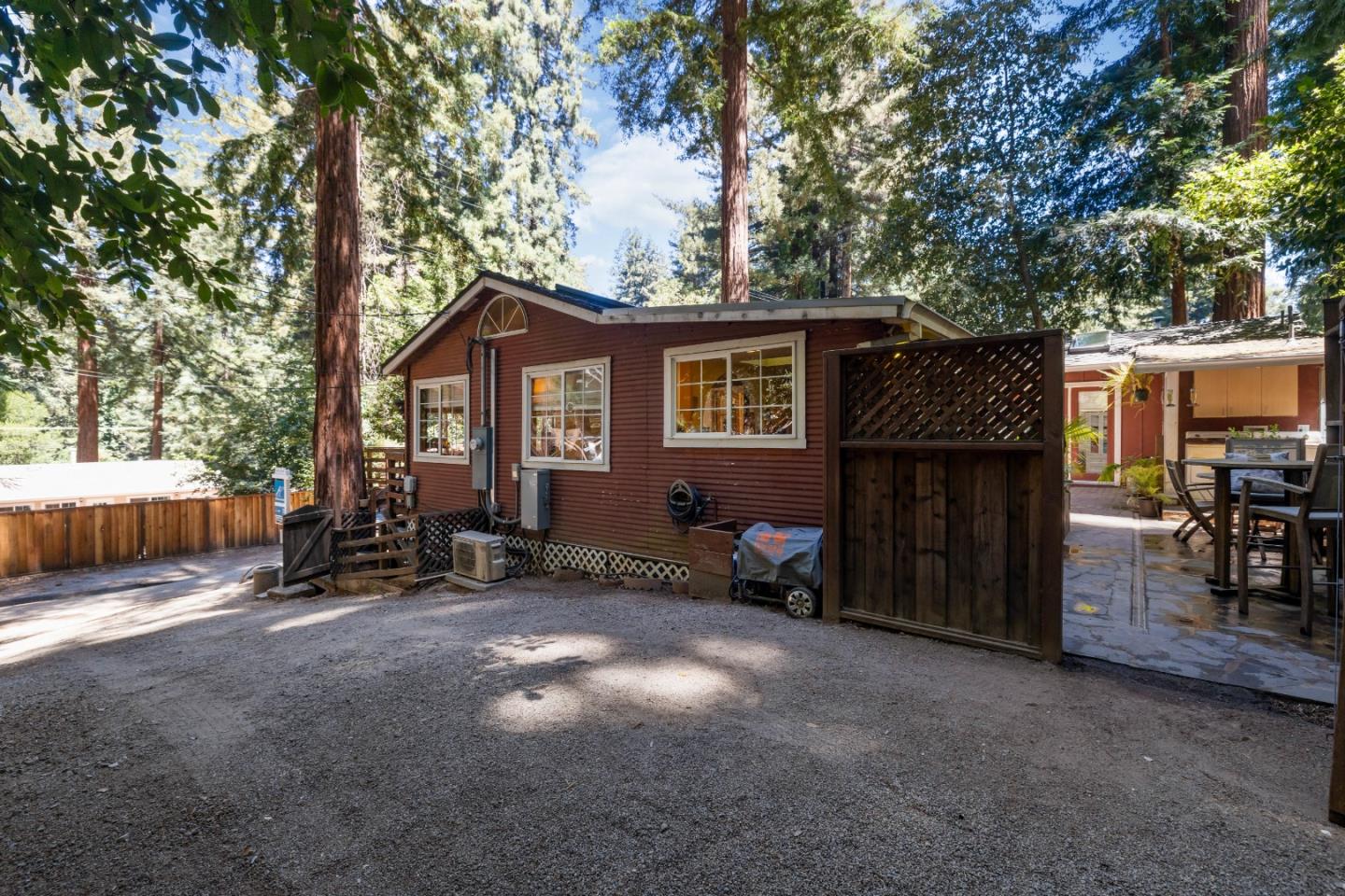 233 Acorn Drive