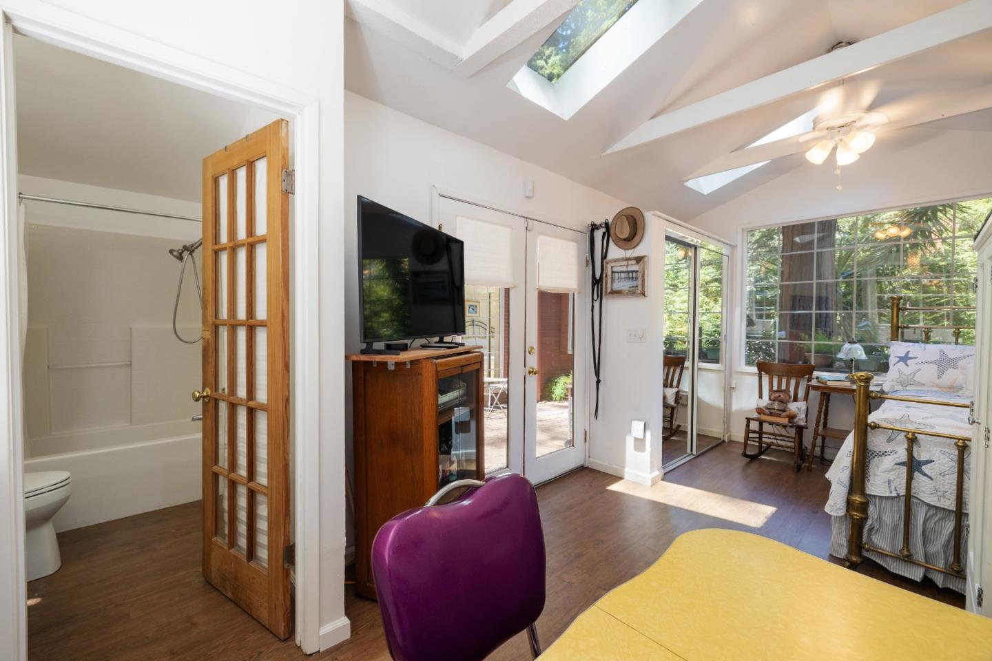 233 Acorn Drive