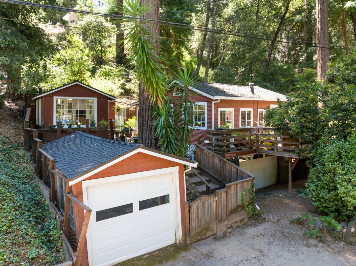 233 Acorn Drive