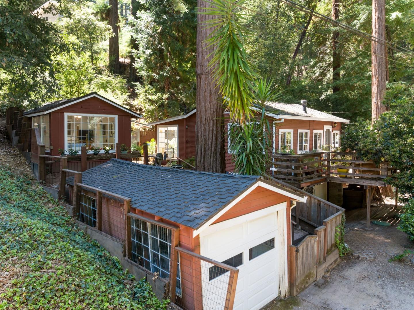 233 Acorn Drive