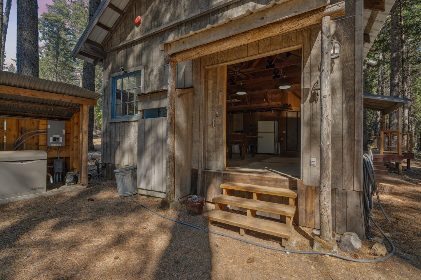 35425 Stonewall Drive