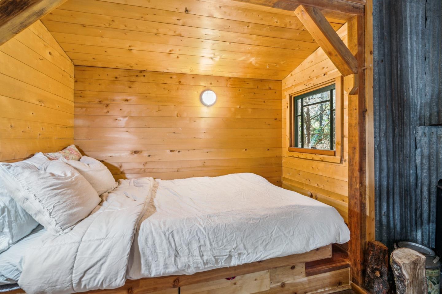 35425 Stonewall Drive