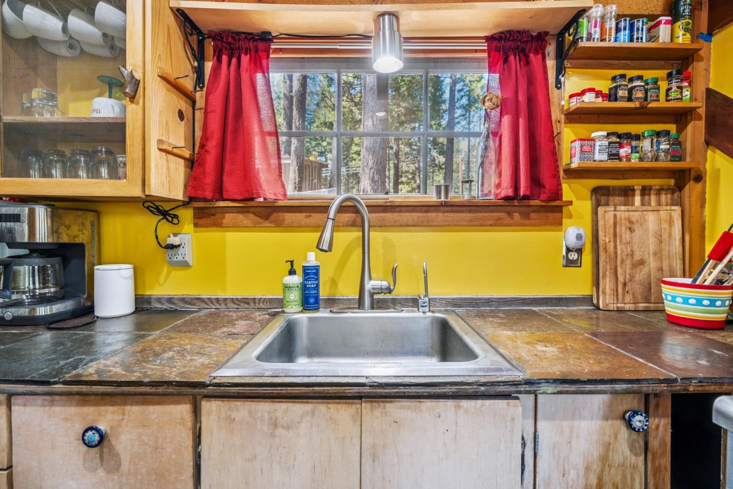 35425 Stonewall Drive