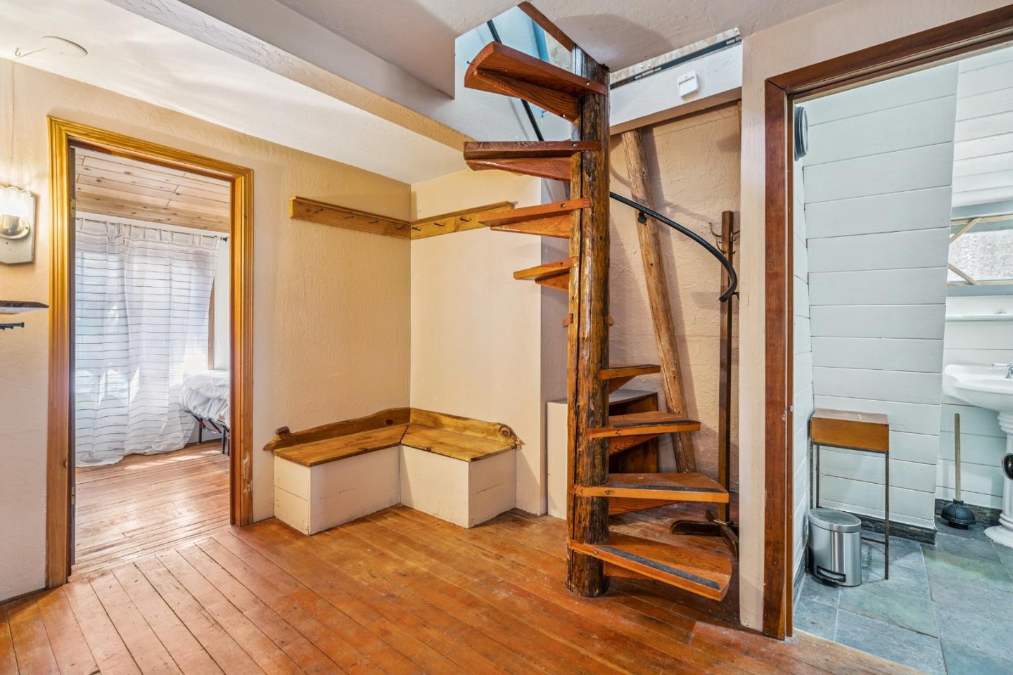 35425 Stonewall Drive