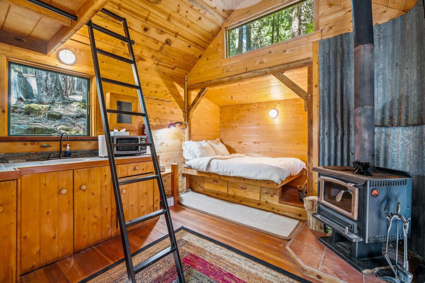 35425 Stonewall Drive