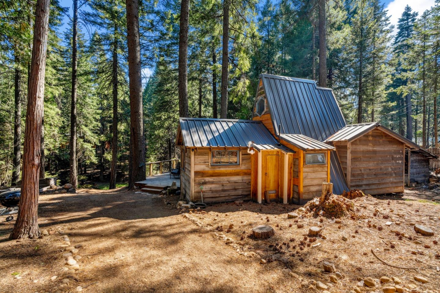 35425 Stonewall Drive