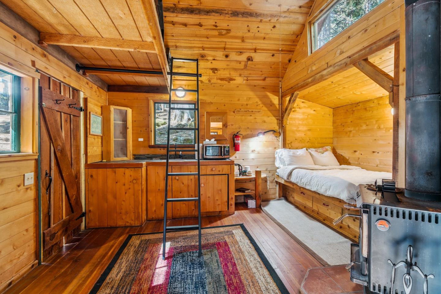 35425 Stonewall Drive