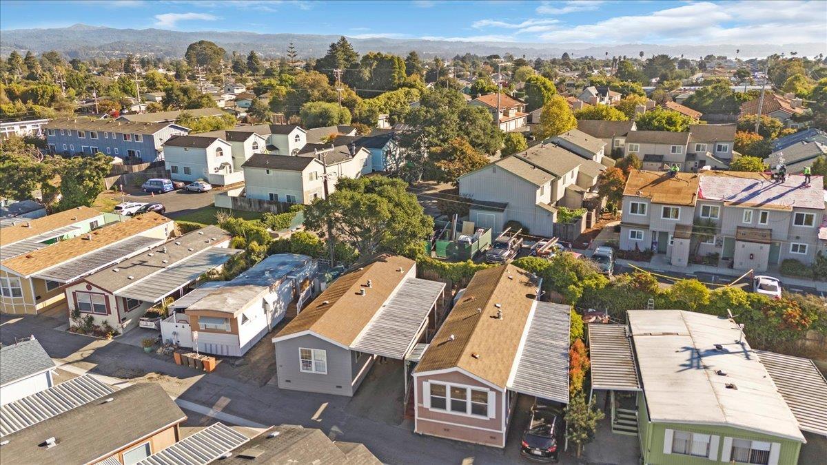 2565 Portola Drive Unit: 32