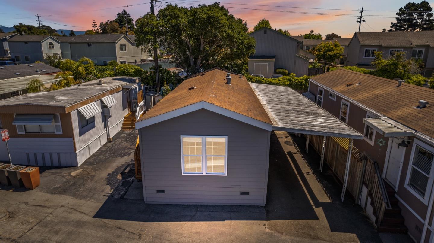 2565 Portola Drive Unit: 32