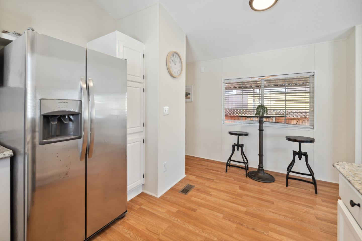 2565 Portola Drive Unit: 32