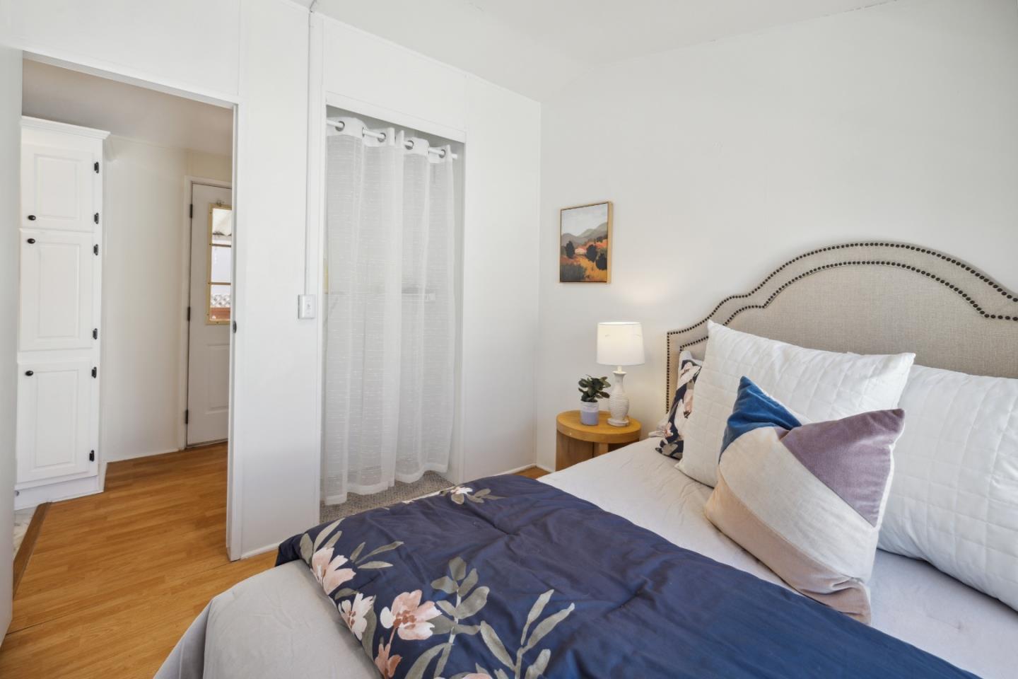 2565 Portola Drive Unit: 32
