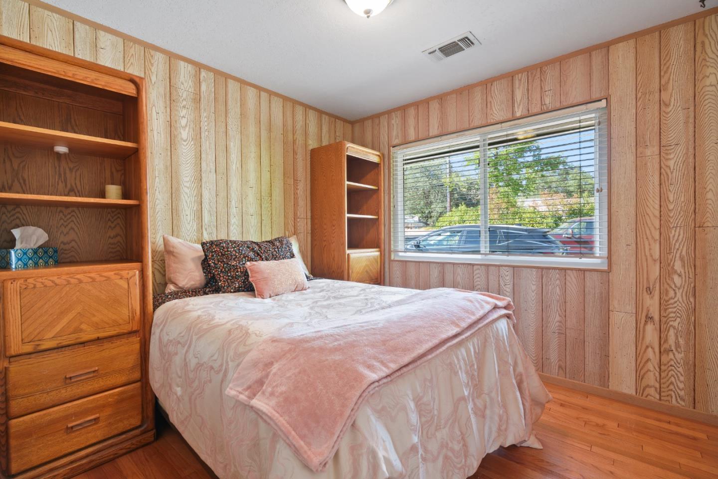 13289 Moccasin Lane