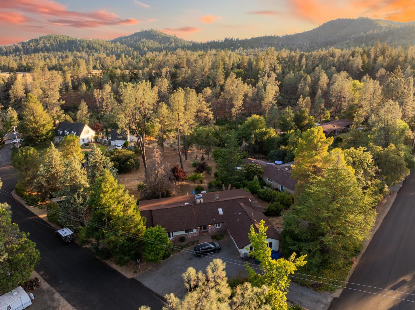 13289 Moccasin Lane