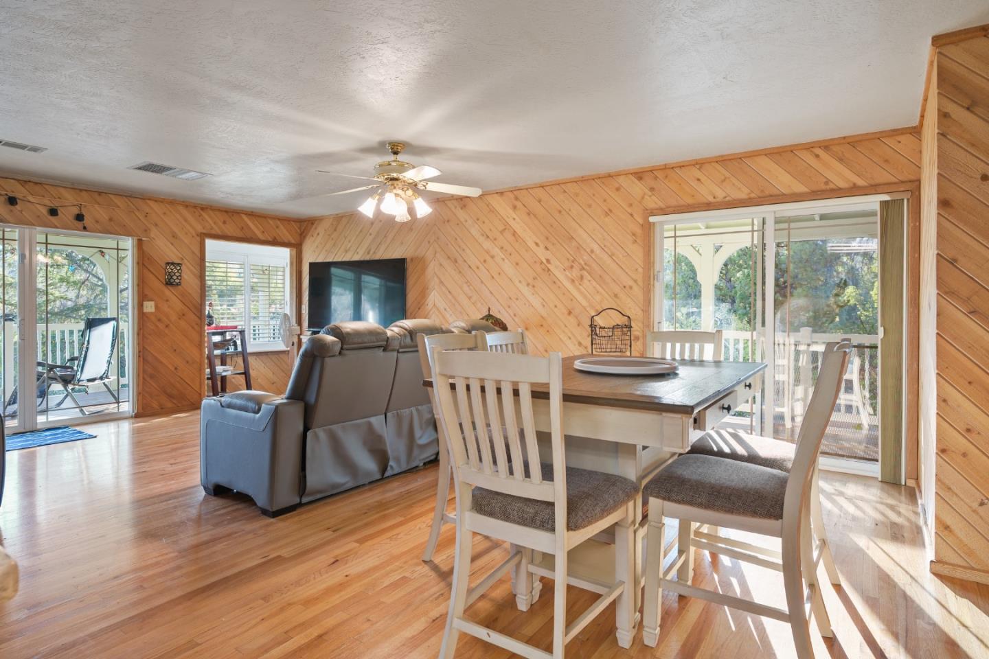 13289 Moccasin Lane