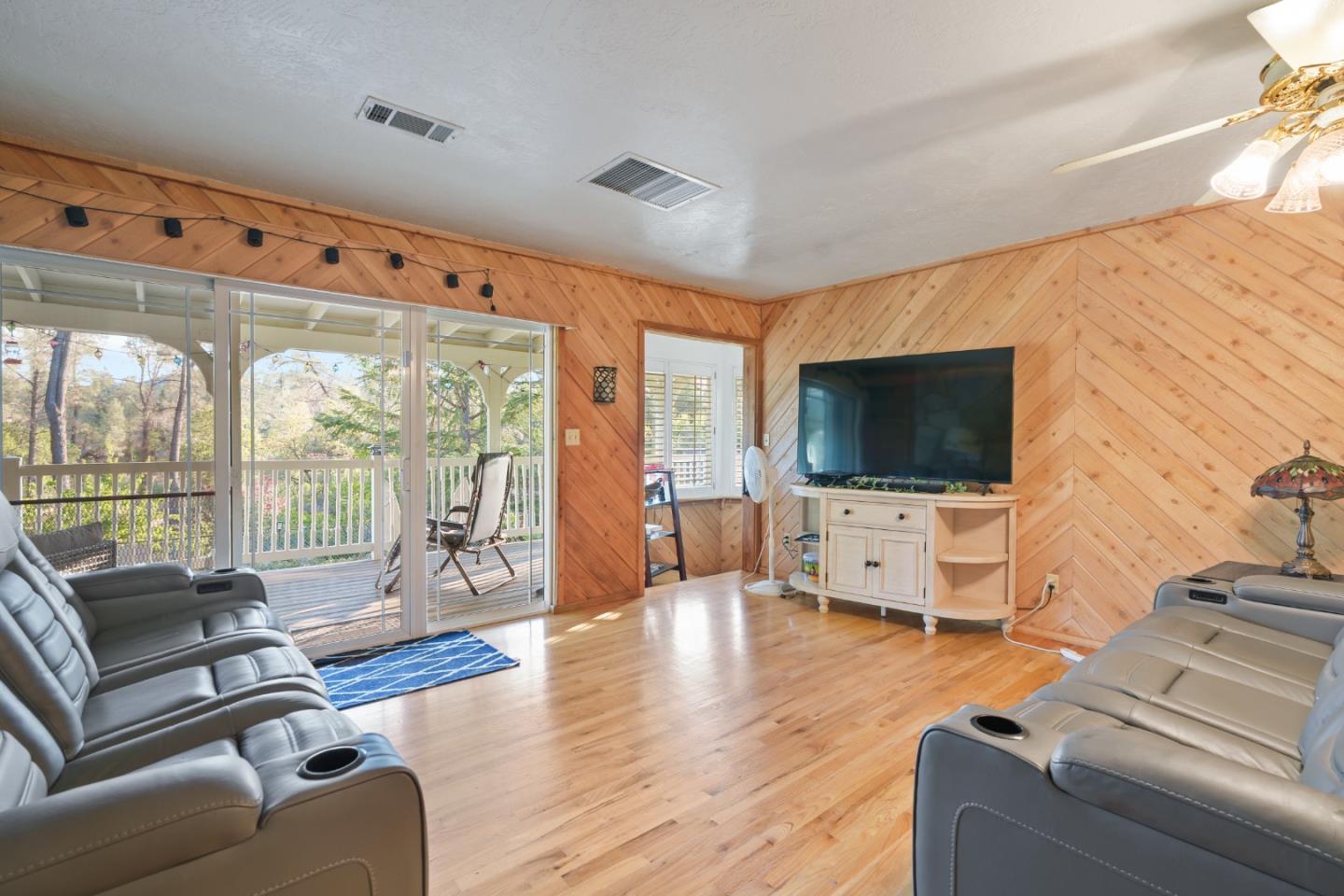 13289 Moccasin Lane