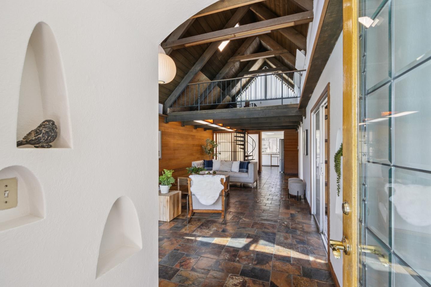 509 Crater Lake Court