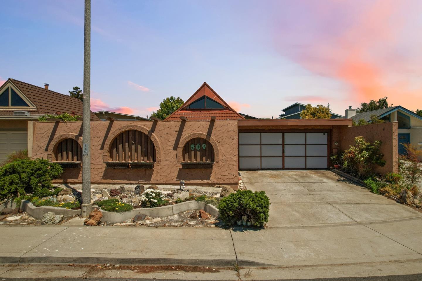 509 Crater Lake Court