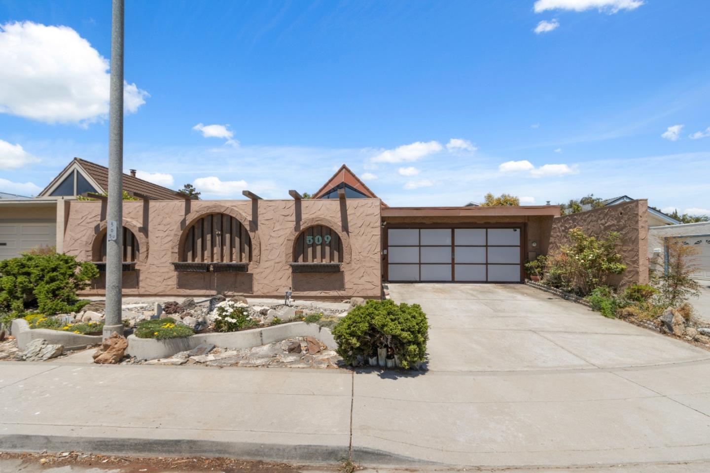 509 Crater Lake Court