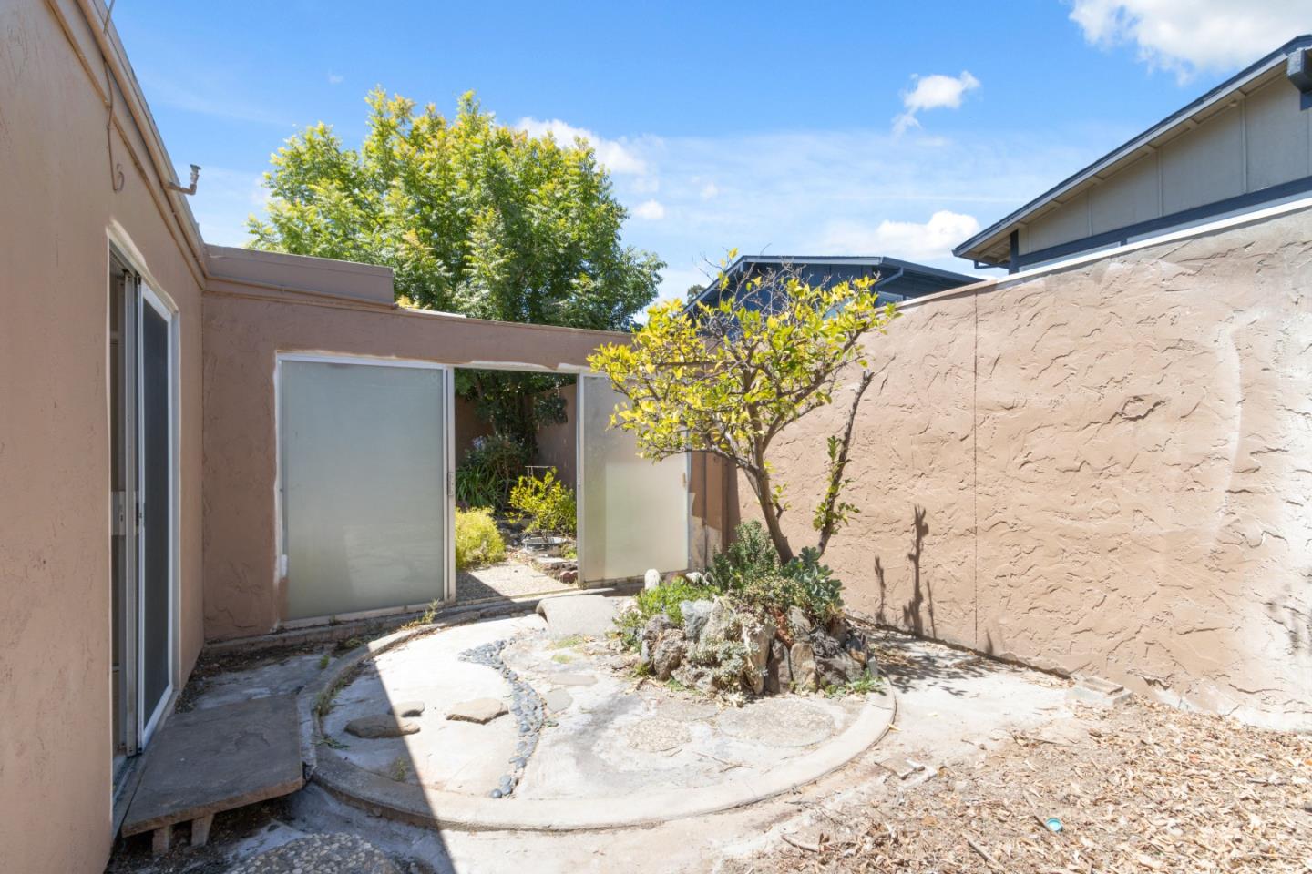 509 Crater Lake Court