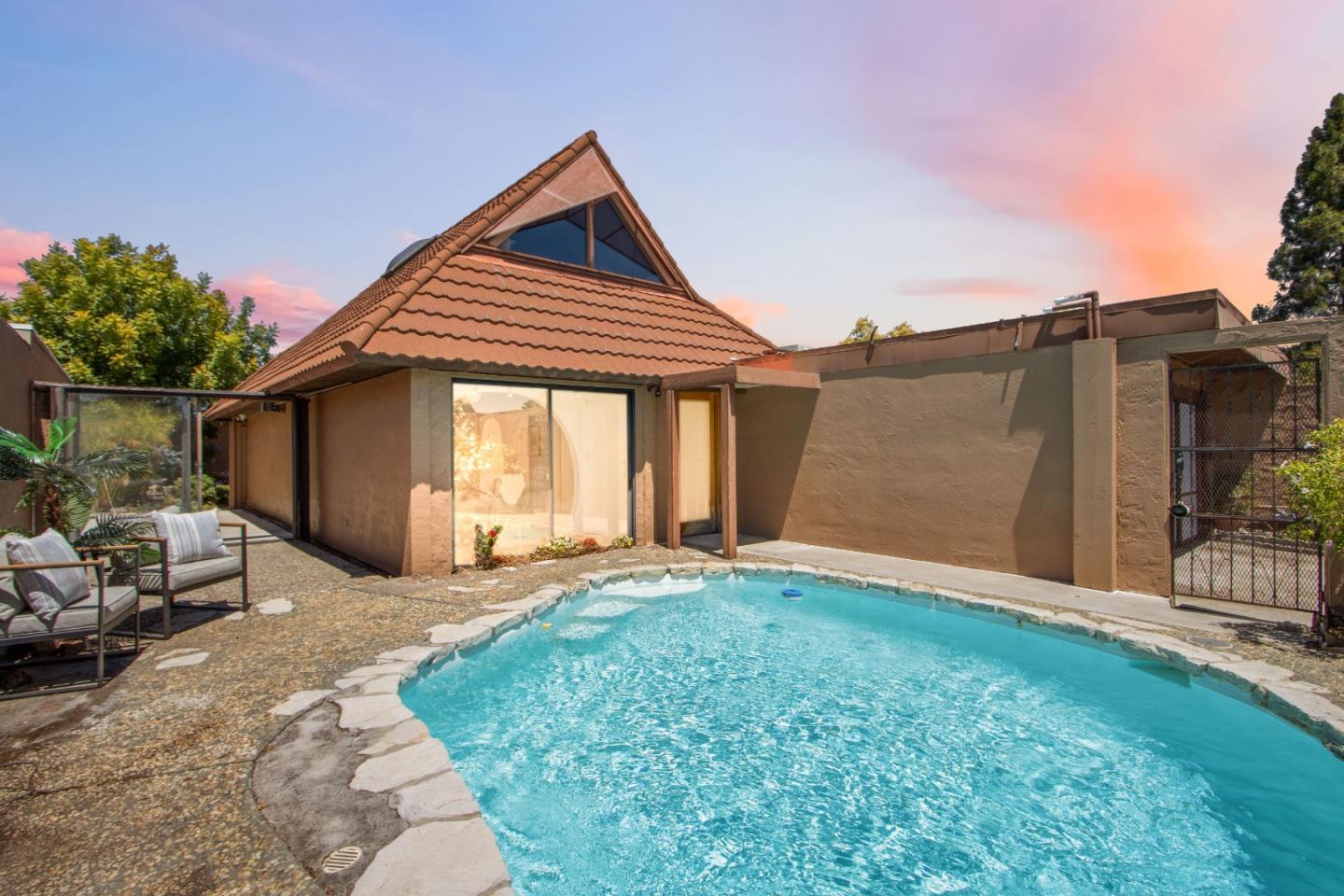 509 Crater Lake Court