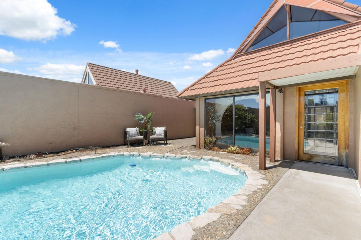 509 Crater Lake Court