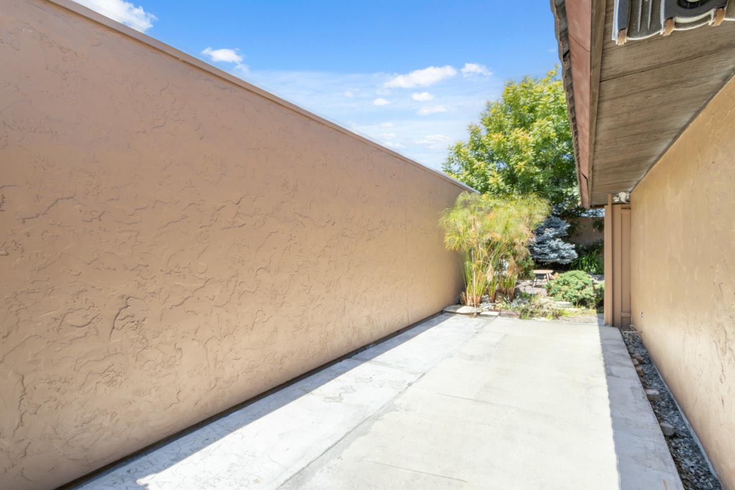 509 Crater Lake Court
