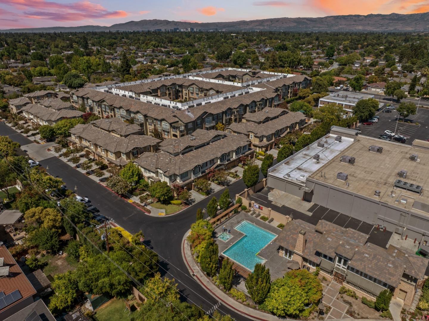 2866 Paseo Lane