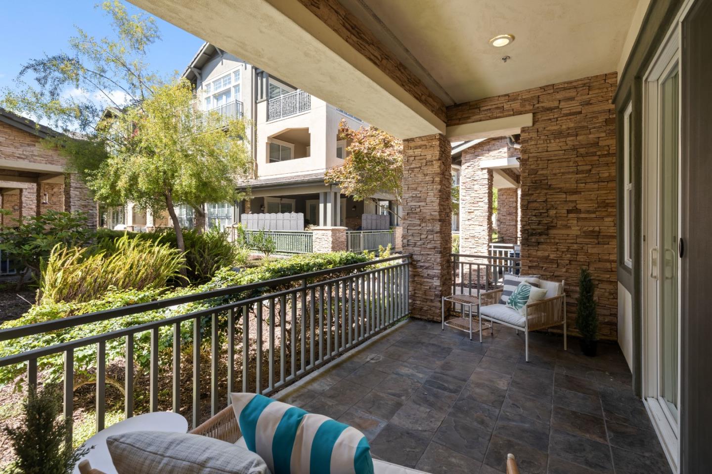 2866 Paseo Lane