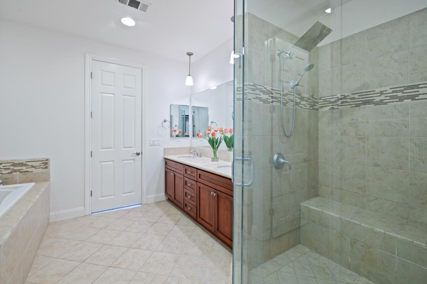 2866 Paseo Lane