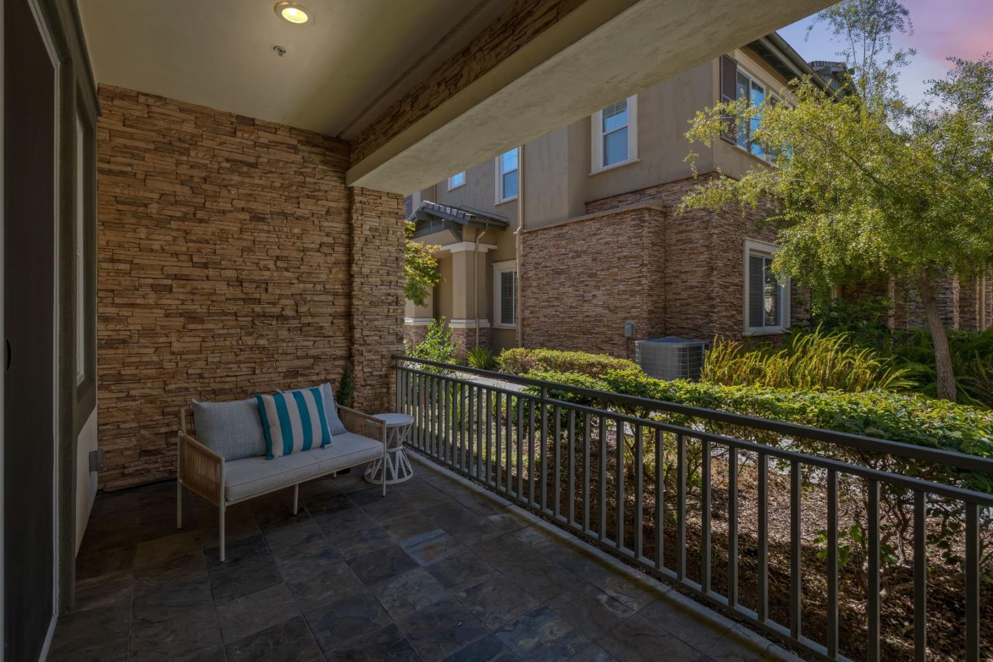 2866 Paseo Lane