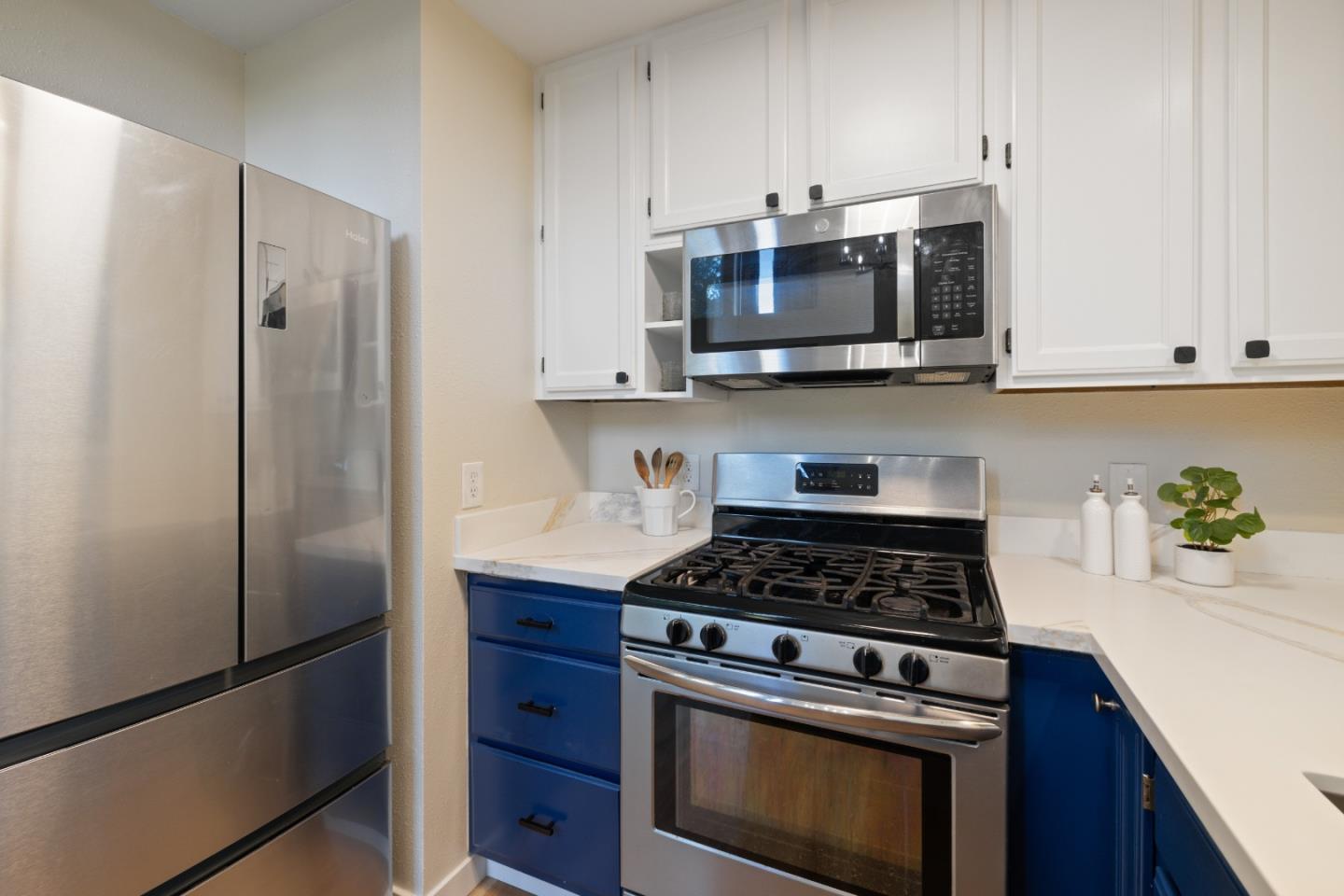 325 Fireside Road