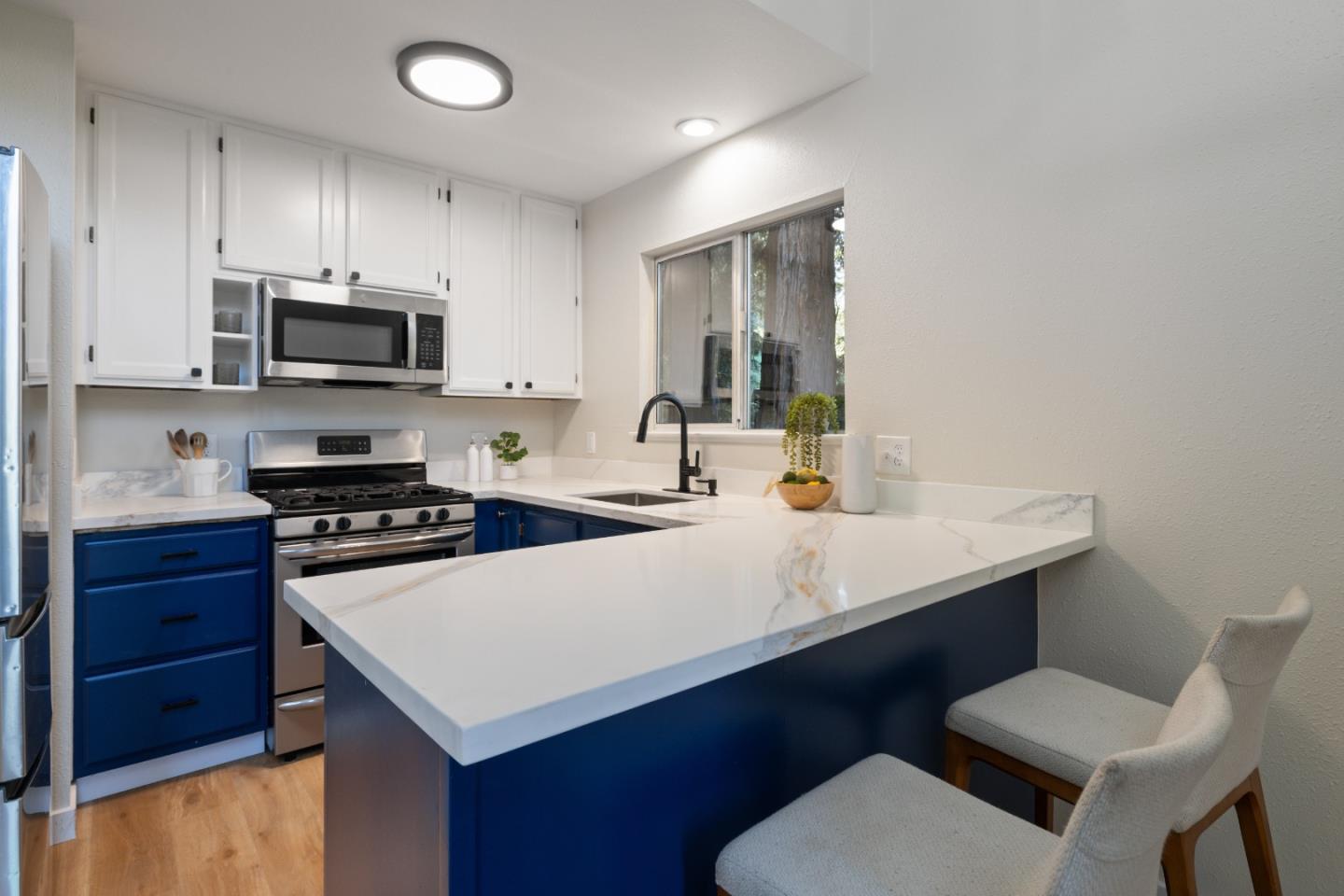 325 Fireside Road