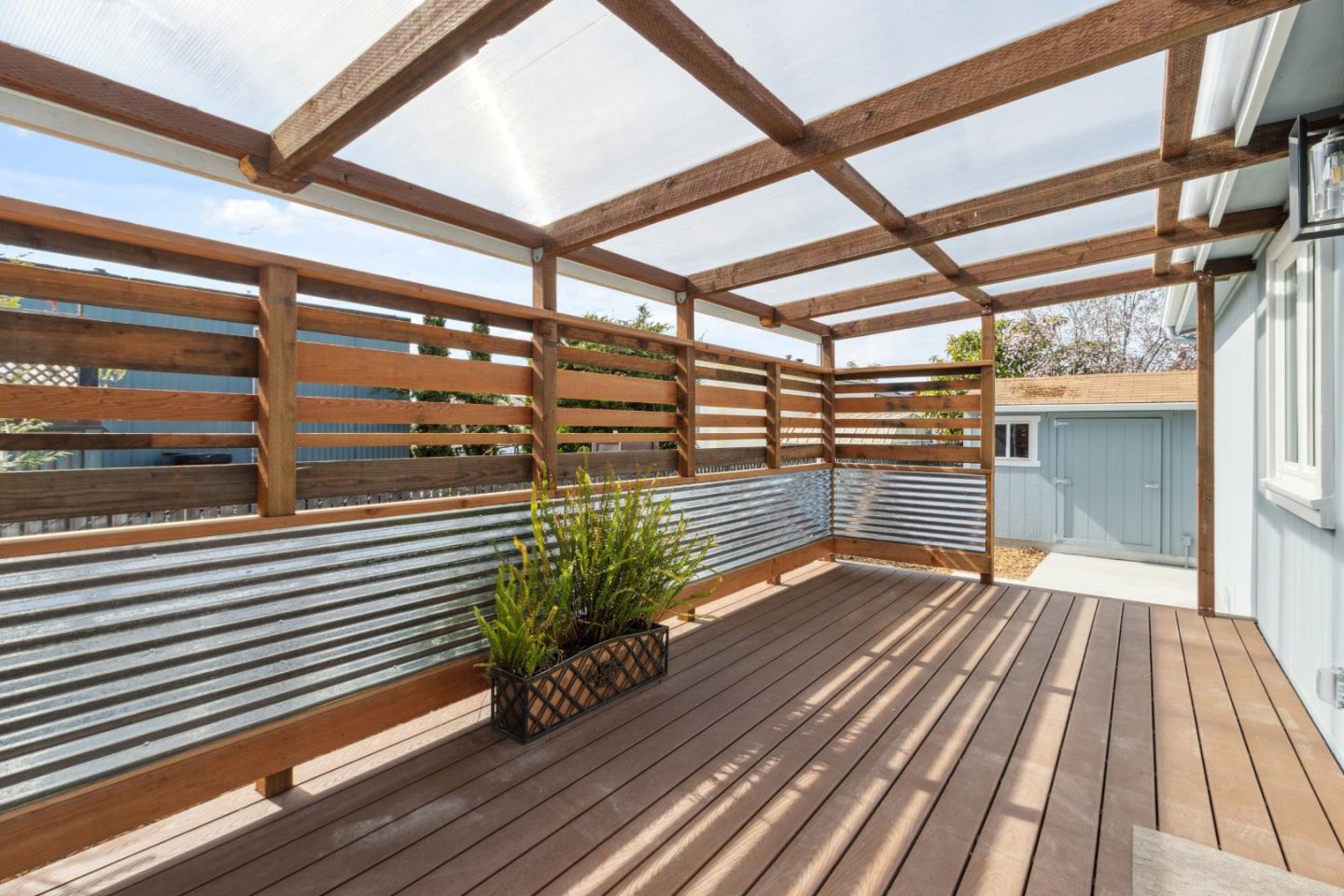 800 Dolan Road Unit: 4