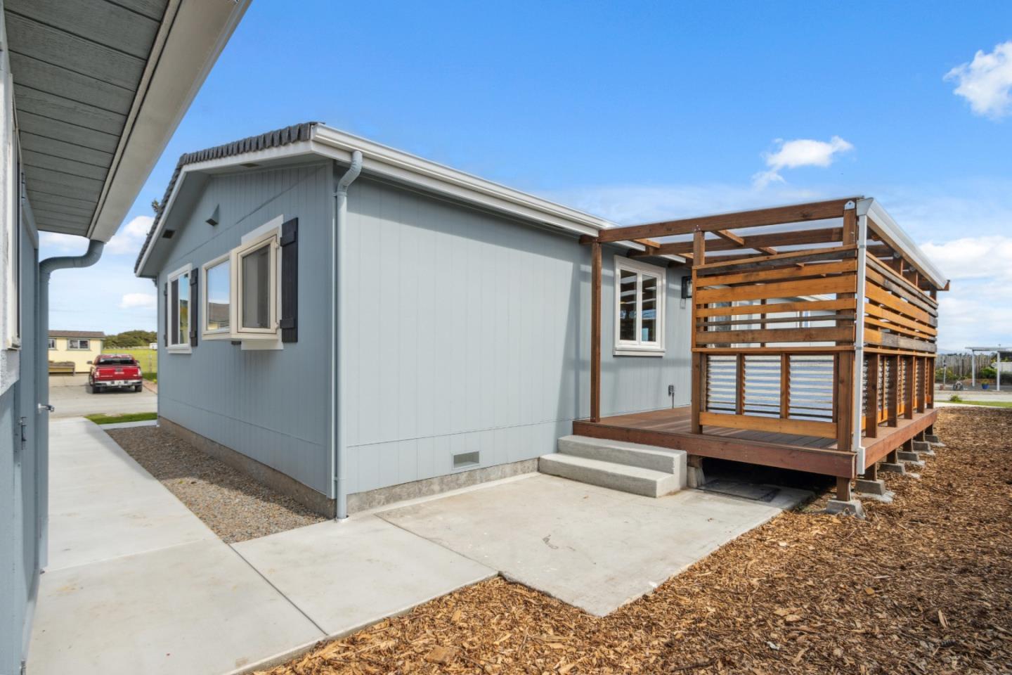 800 Dolan Road Unit: 4