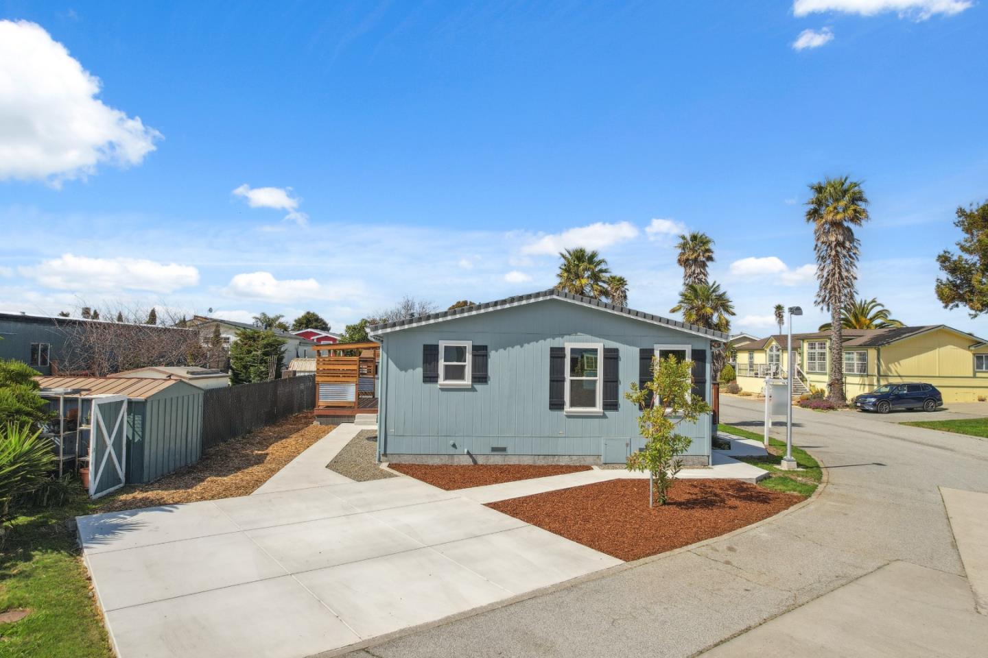 800 Dolan Road Unit: 4